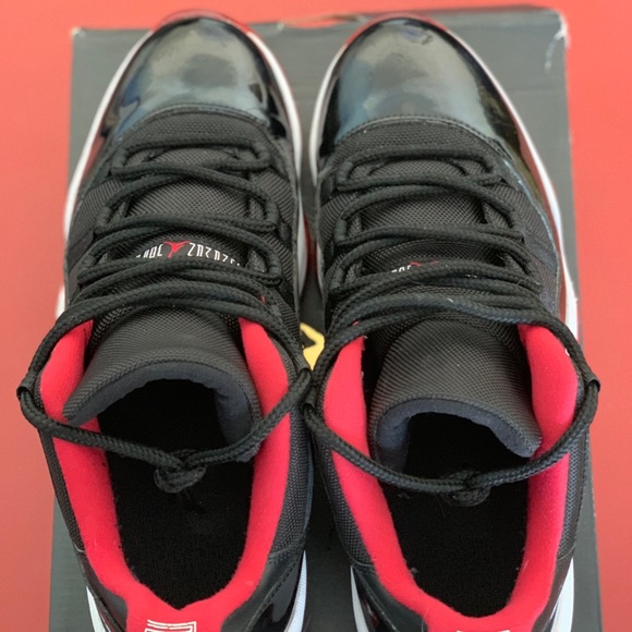 Bred 11s - Picture 3 of 4